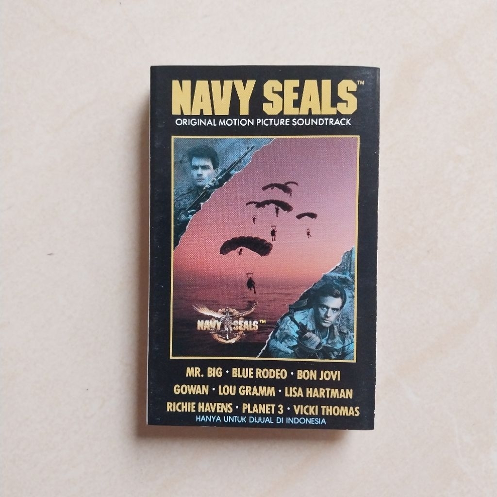 ORIGINAL CASSETTE MOTION PICTURE SOUNDTRACK NAVY SEALS