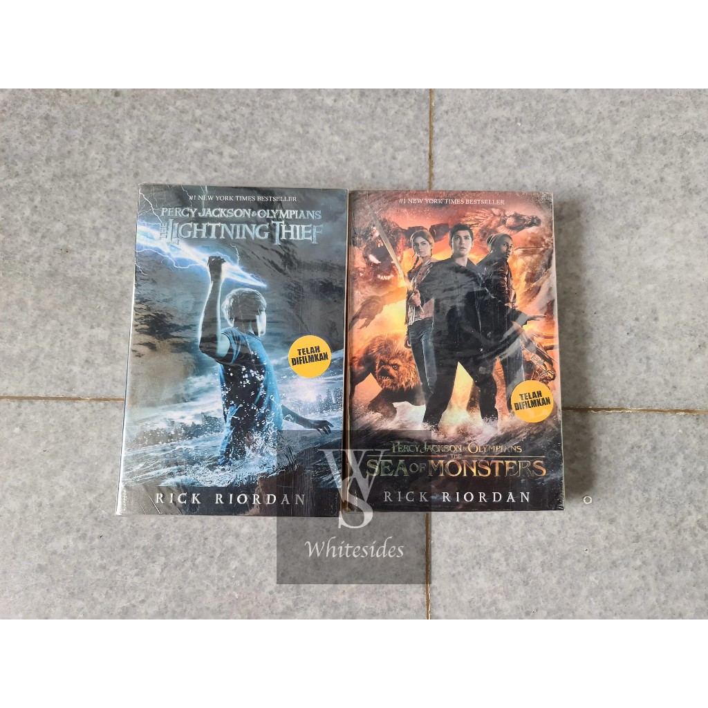 Percy Jackson Set - Rick Riordian Book CD DVD อัลบั้มหนังสือการ์ตูนการ์ตูนนวนิยายหนังสือการ์ตูนฟางสุ