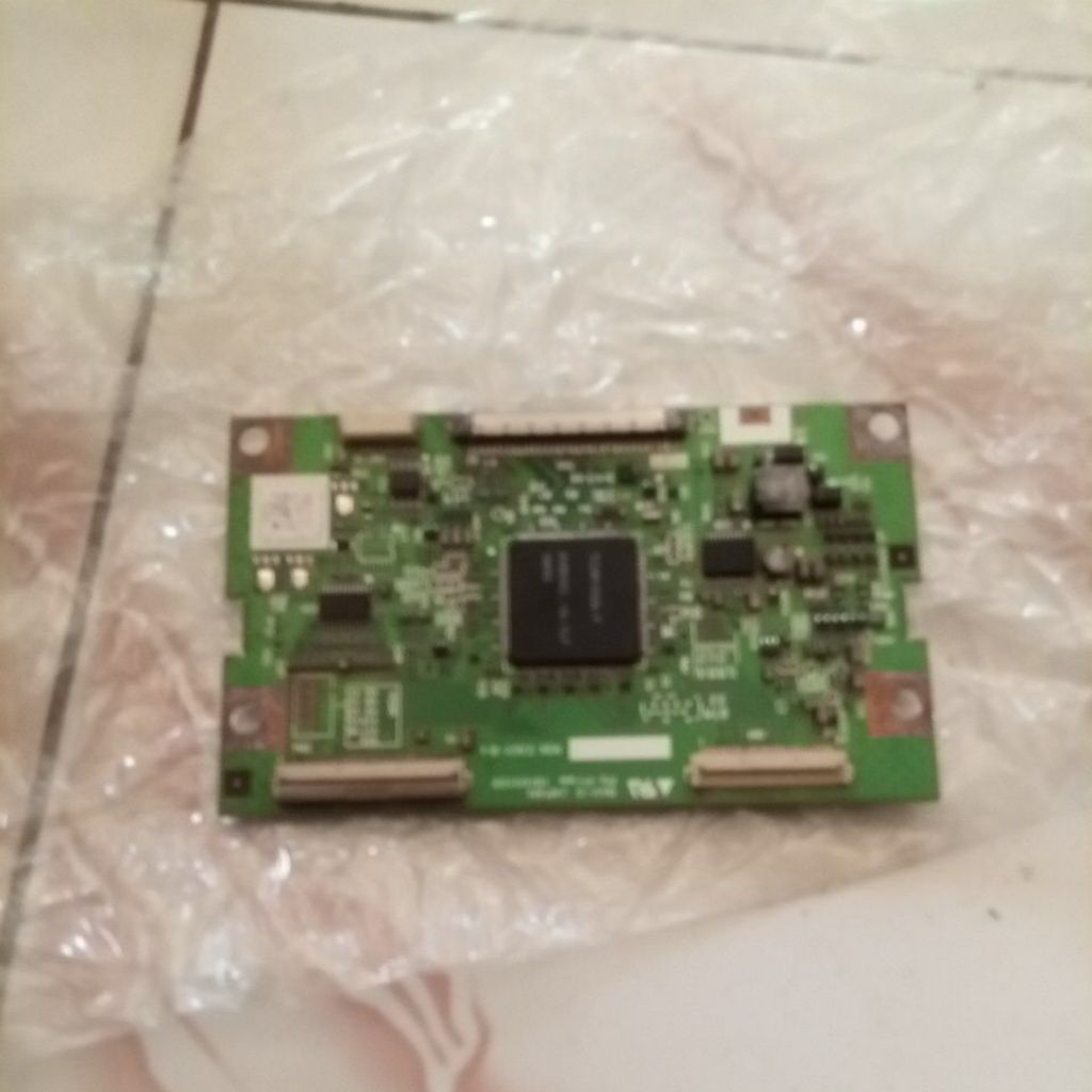 Panasonic tv icon tx 32 le 8 ม