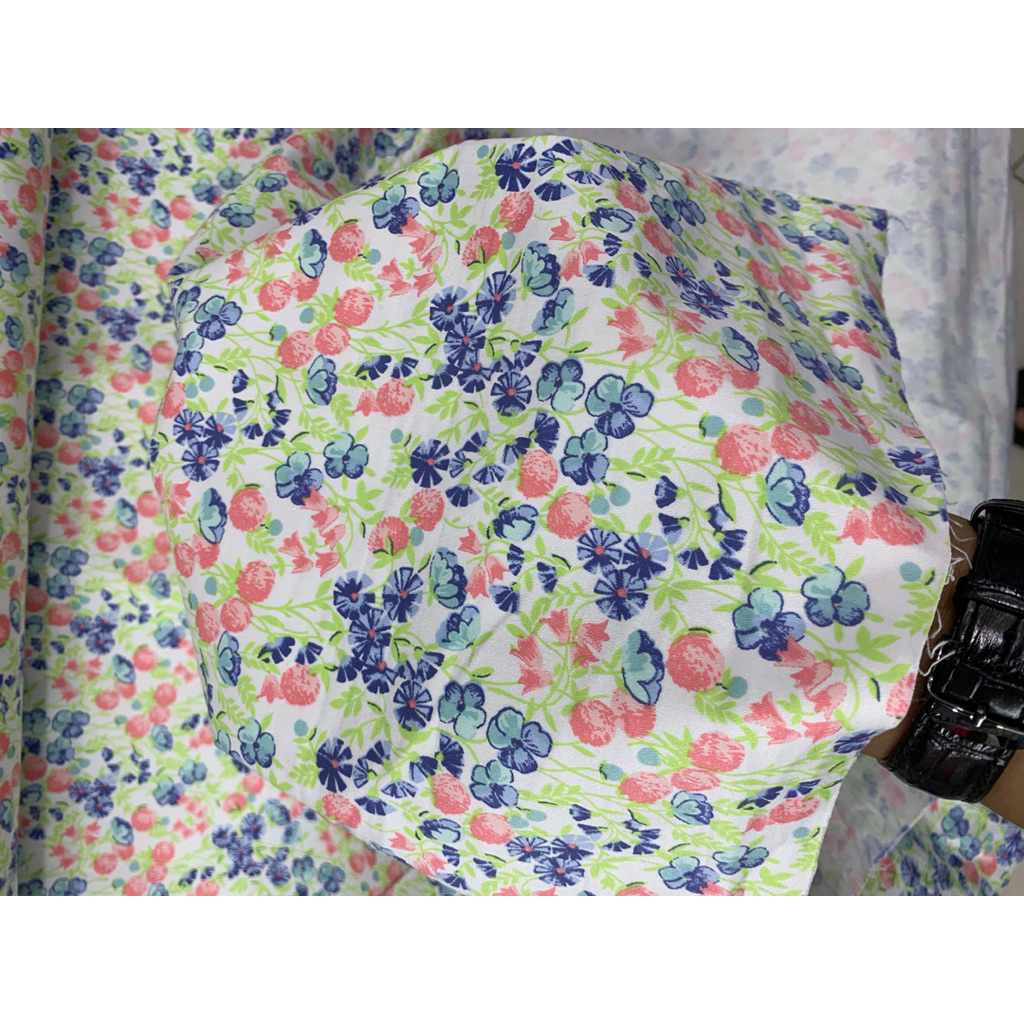KATUN ผ้าคอตตอนทวีลลายดอกไม้เล็ก || Rk (ราคา 0.5 mtr)