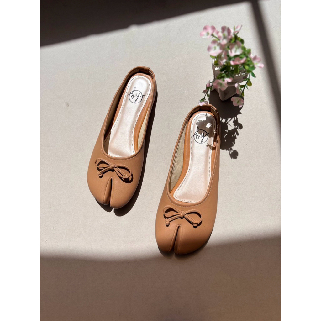Hy_shoes - รองเท้าแตะ Hikari Tabi Mocca
