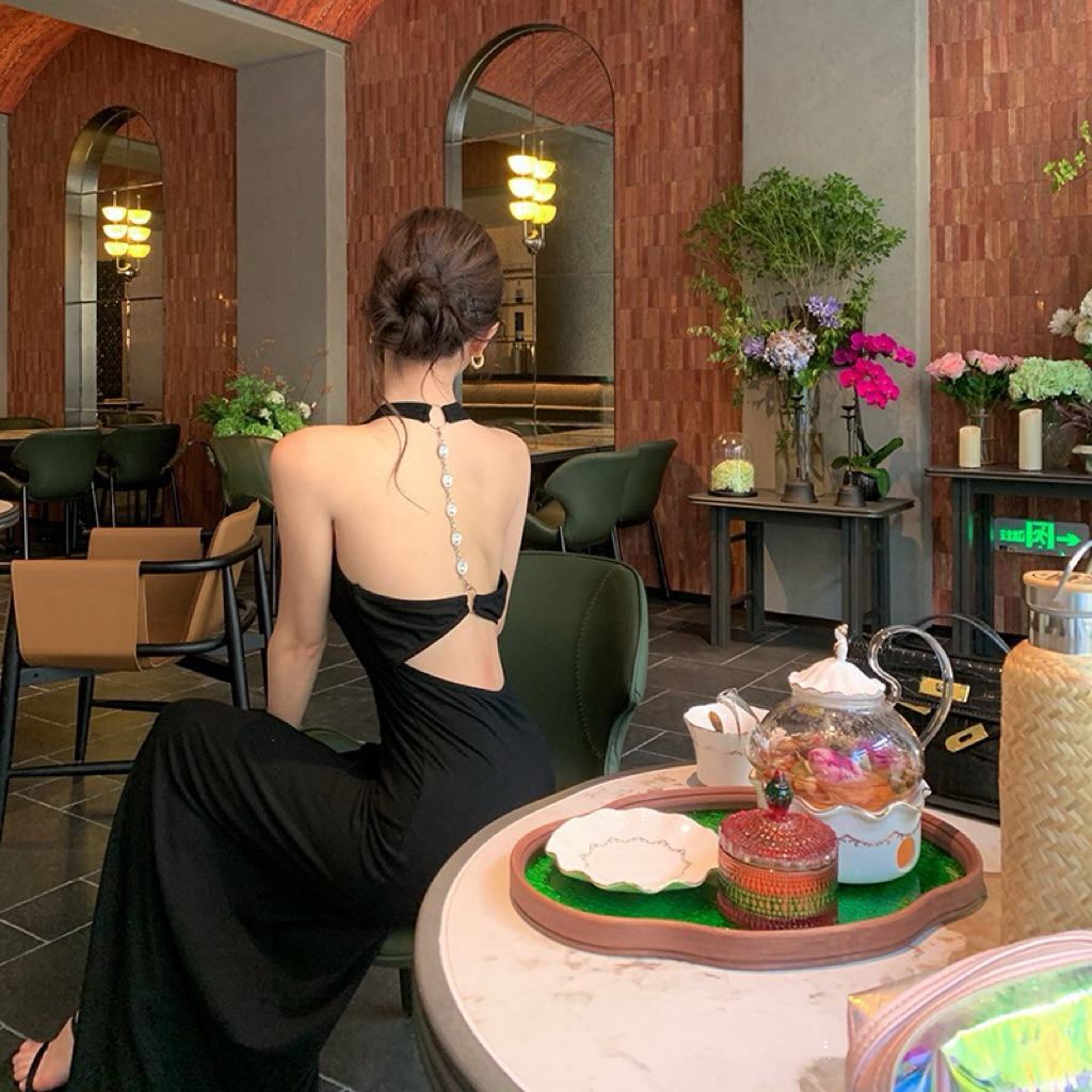 CANDY Amilla Dress เดรสยาว BackSexy / Premium Diamond Dress Import DD-8334