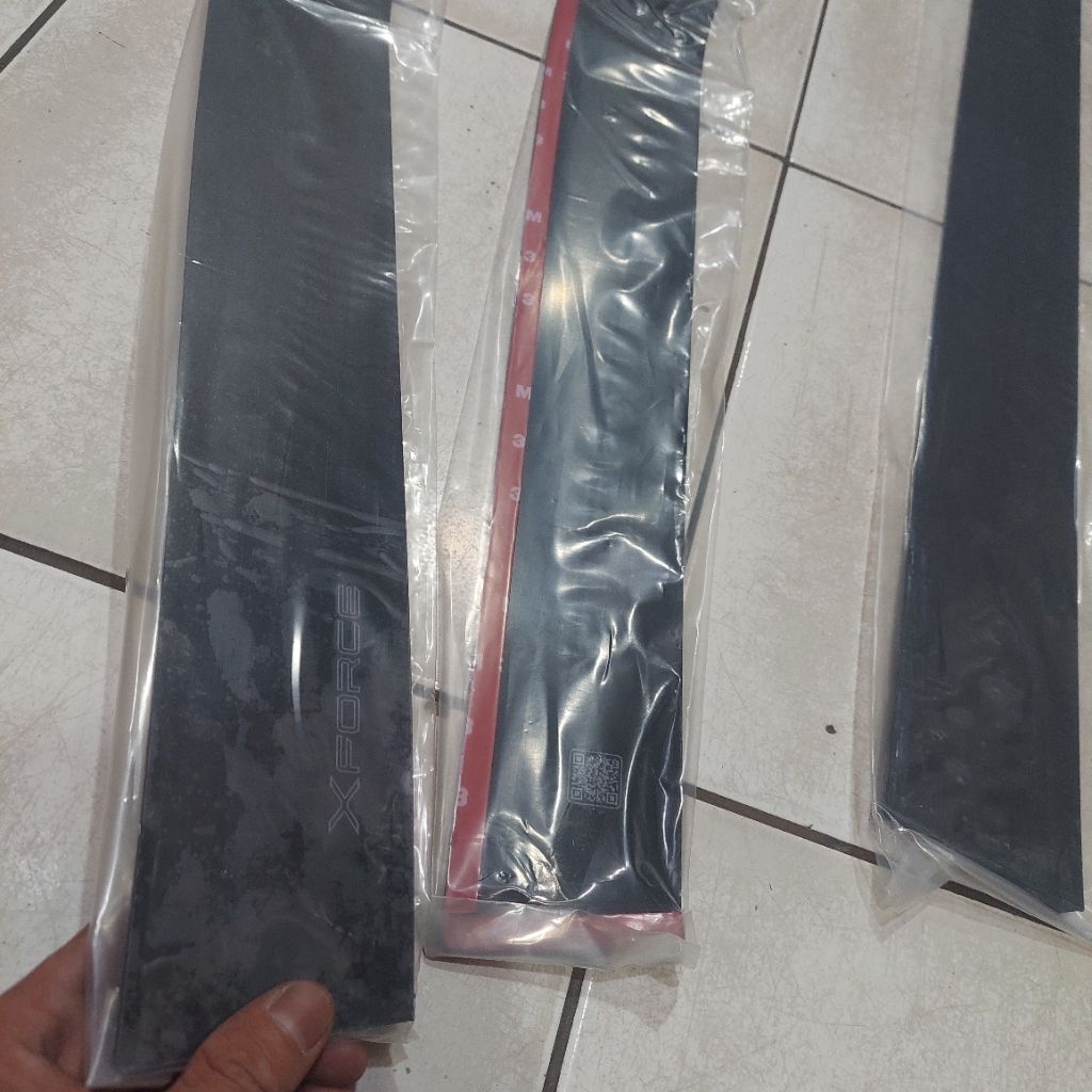 MITSUBISHI XFORCE FLAT WATER PUTTER FLAT/RATA รุ่น 1 ชุด 4 ชิ้น