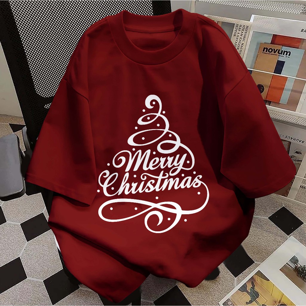 เสื้อยืด MERRY CHRISTMAS TREE CHRISTMAS - MAROON LM NO EDT