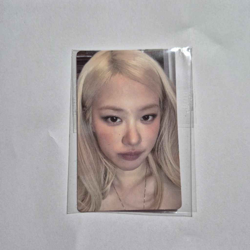 Photocard pc rosé rosie pub apt benefit merch tbl blackpink rose jisoo jennie lisa