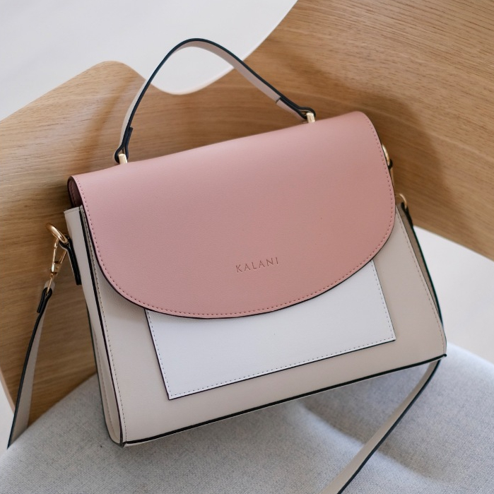 Kalani Bags Verona Series Sling Bag กระเป๋าขนาดกลาง