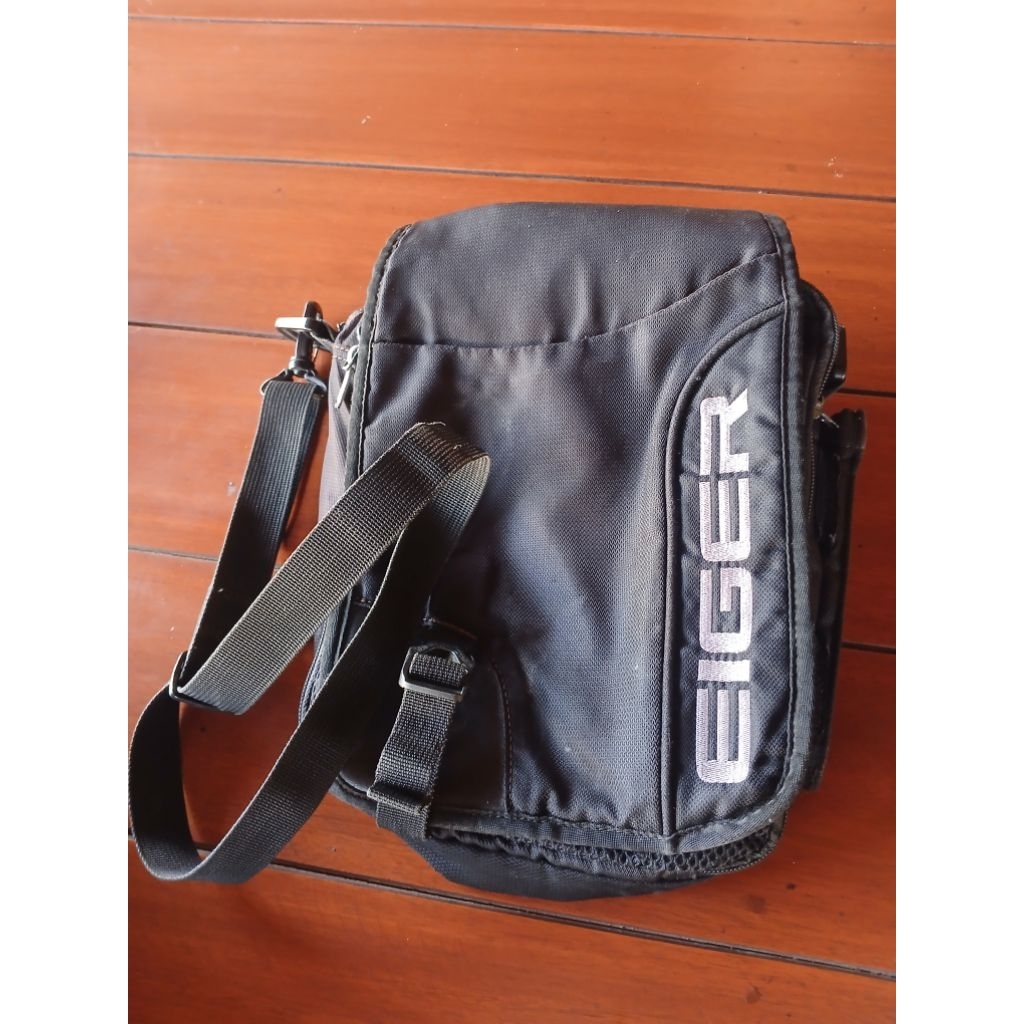 กระเป๋า Eiger TS Logo 80%