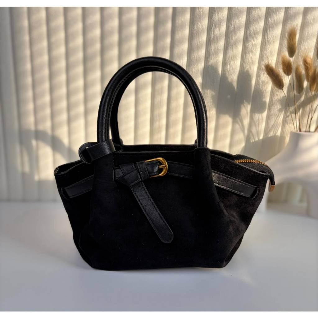กระเป๋าถือ Suede 2way