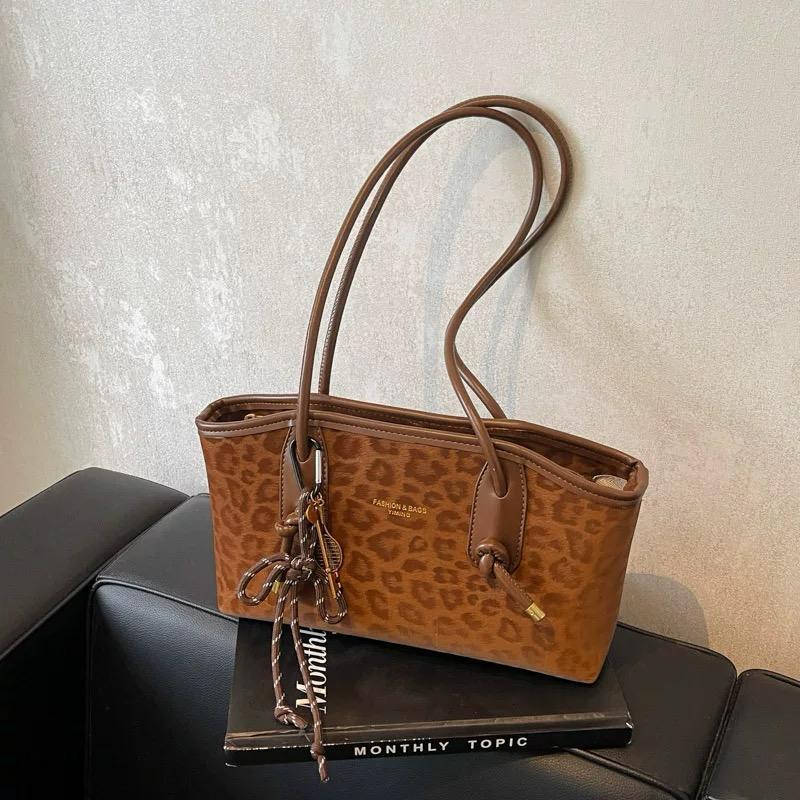 {NEW} Womens Tote Bag Leopard Pattern Bag KOSK Brand - 18055