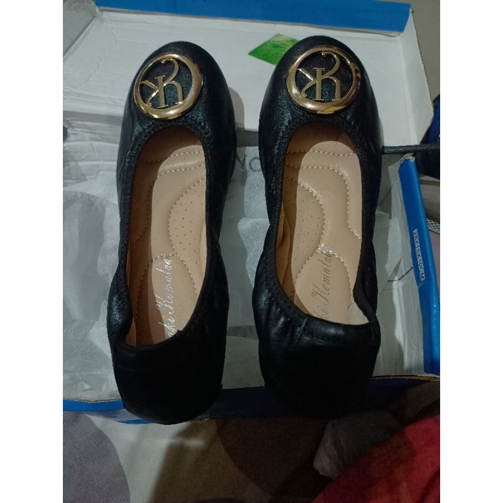Ballerina Flat Shoes / Yongki Komalaadi Ballet Flat Shoes ไซส์ 36