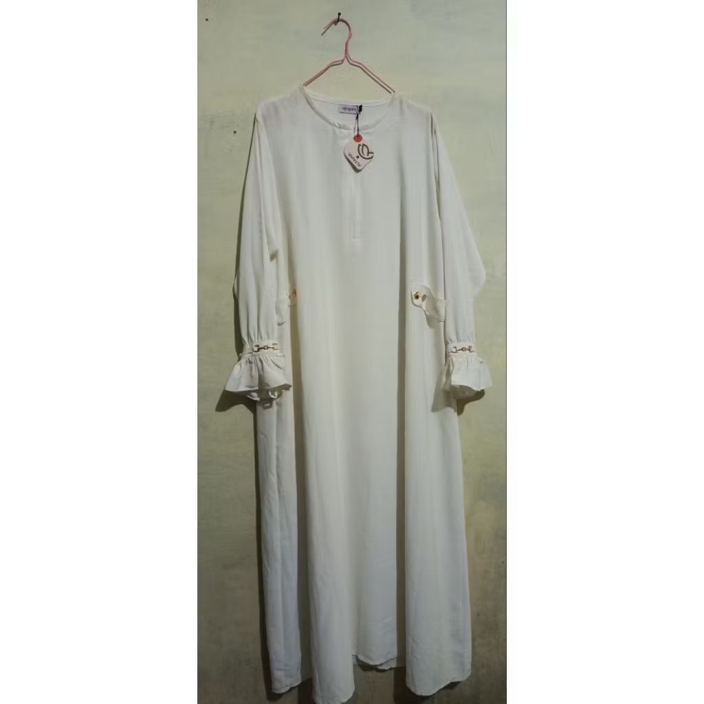 ใหม่ Abaya Almeera Broken White เกรด B Alfajar