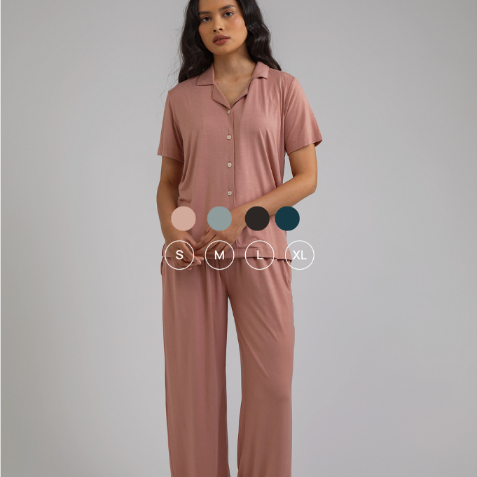 Ecovero ชุดนอนสตรีแขนสั้น | SARE Studio Pajamas SUBI เซตบลัช