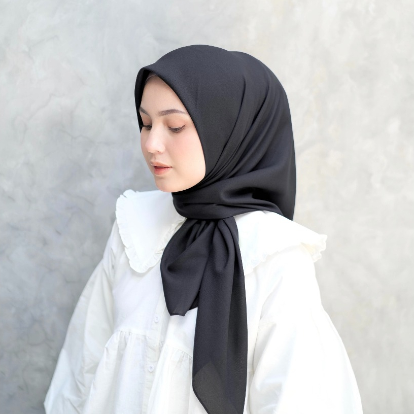 GONEGANI OFFICIAL - ฮิญาบทรงสี่เหลี่ยมธรรมดา Zara Voal