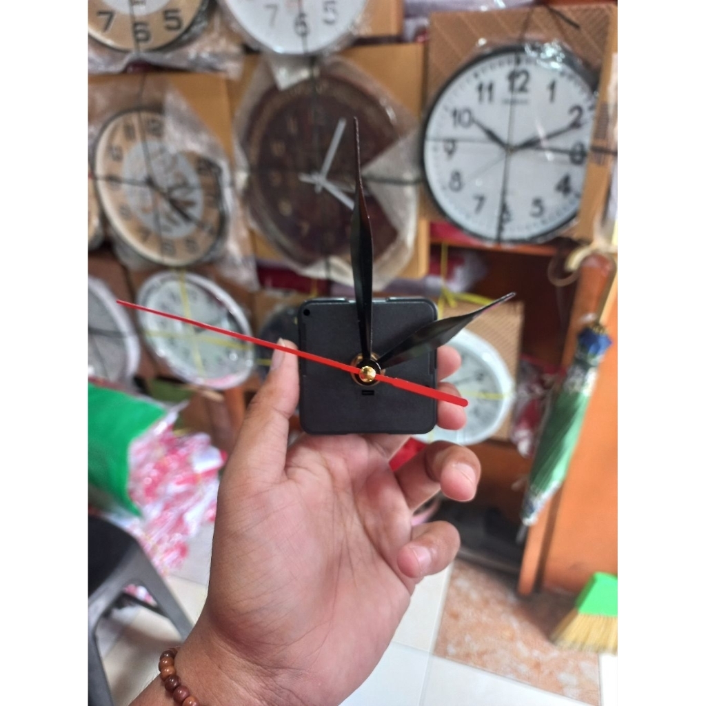 MESIN KAIWA QUARTZ 3268B การเคลื่อนไหวนาฬิกาแขวนและเปิดการเคลื่อนไหวนาฬิกาติดผนัง 12888 (บวกมือ)