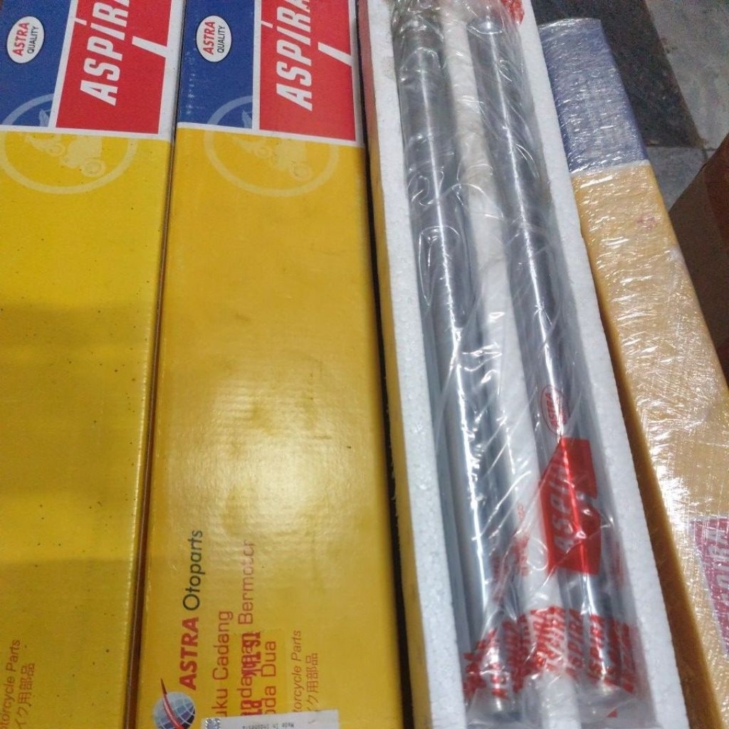 As โช๊คท่อ aspira เดิม astra รถมอเตอร์ไซด์ทุกชนิด honda yamaha, beat fi esp streat supra grand karis