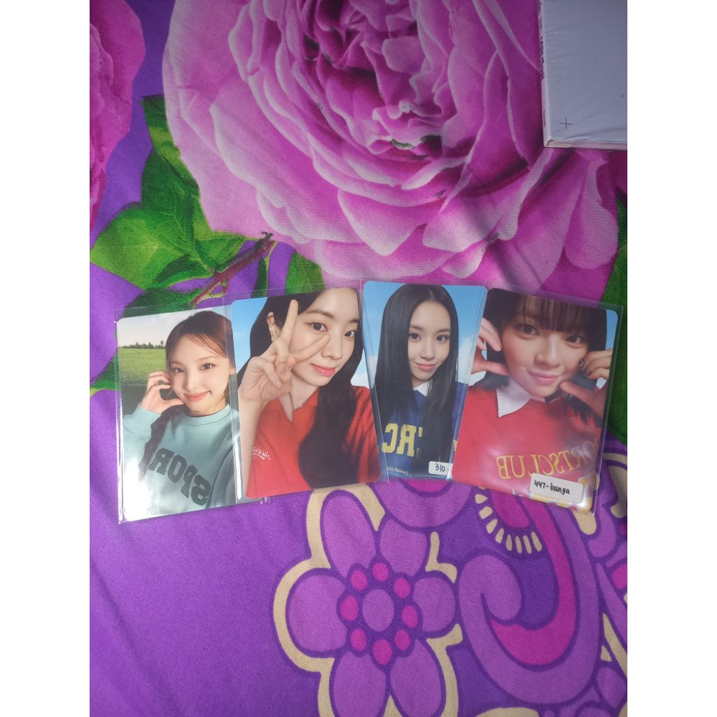 Photocard Reese Factory x TWICE Nayeon, Jayoon, Dahyun, Chaeyoung
