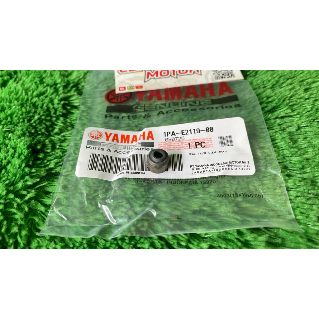 ซีลวาล์ว 4.5mm R15 OLD R25 VISION ใหม่ NVL NVA ADVANCE MX KING ORIGINAL YAMAHA 1PA E2119 00