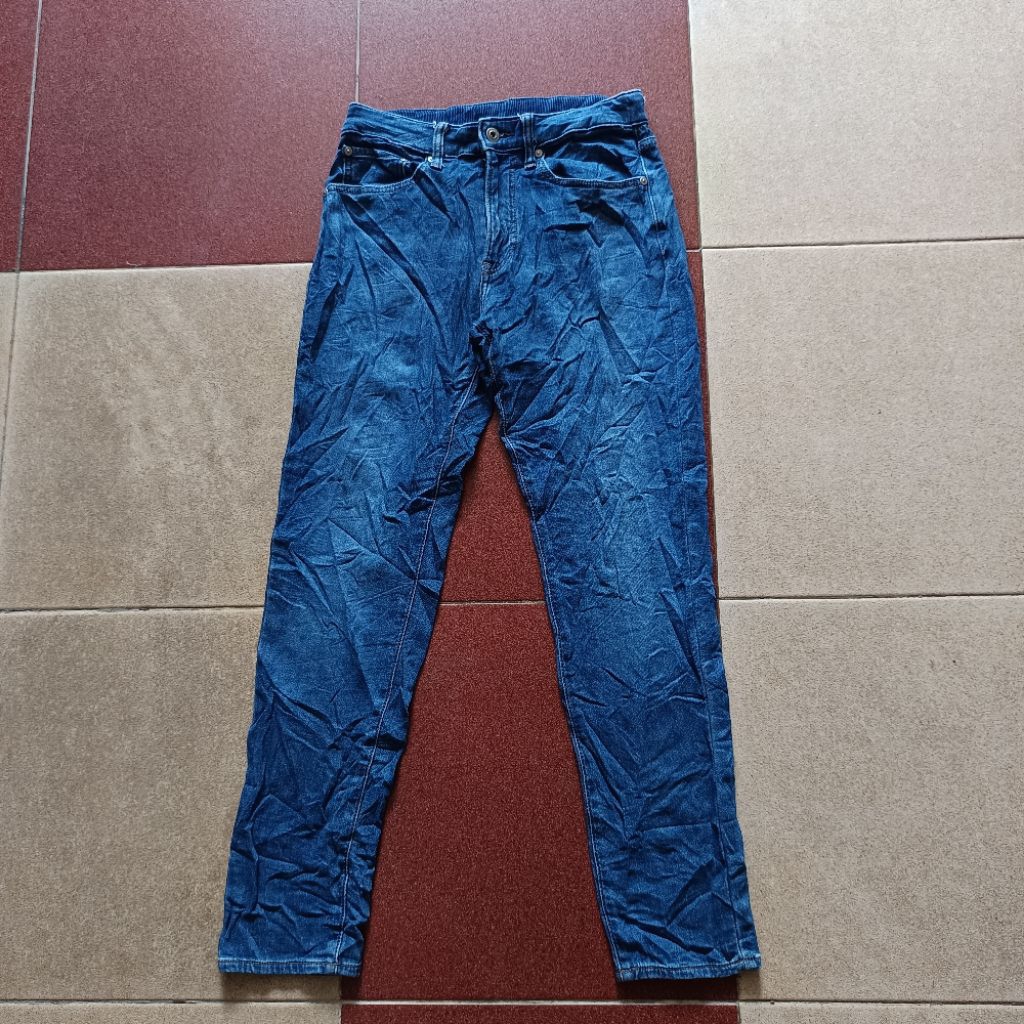 Uniqlo Ezy Jeans กางเกงยีนส์ S ทรงสลิม