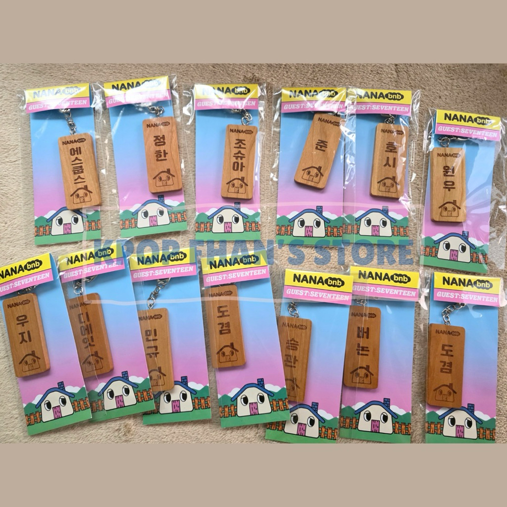 Seventeen NANA bnb Merch - แป้นป้ายไม้