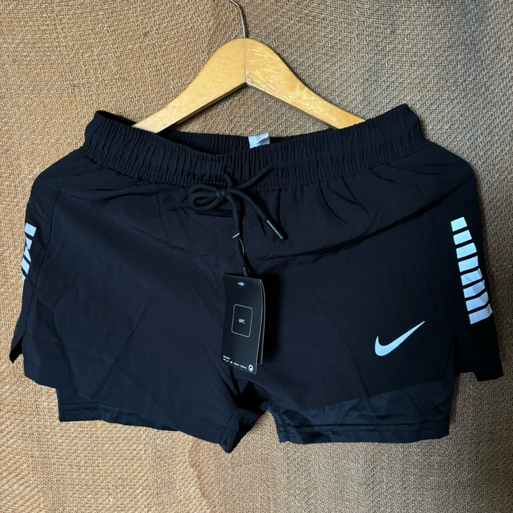 กางเกงขาสั้น Nike Sport