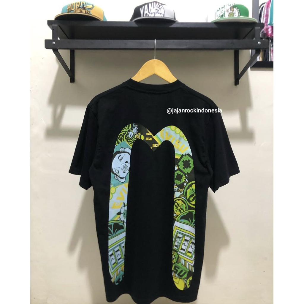 เสื้อยืด EV*SU LUCKY SLOT MACHINE