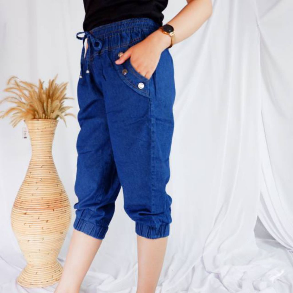MODERN WOMENS JOGGER JEANS SHORTS // LATEST ADULT WOMENS 7/8 SHORT JOGGER PANTS