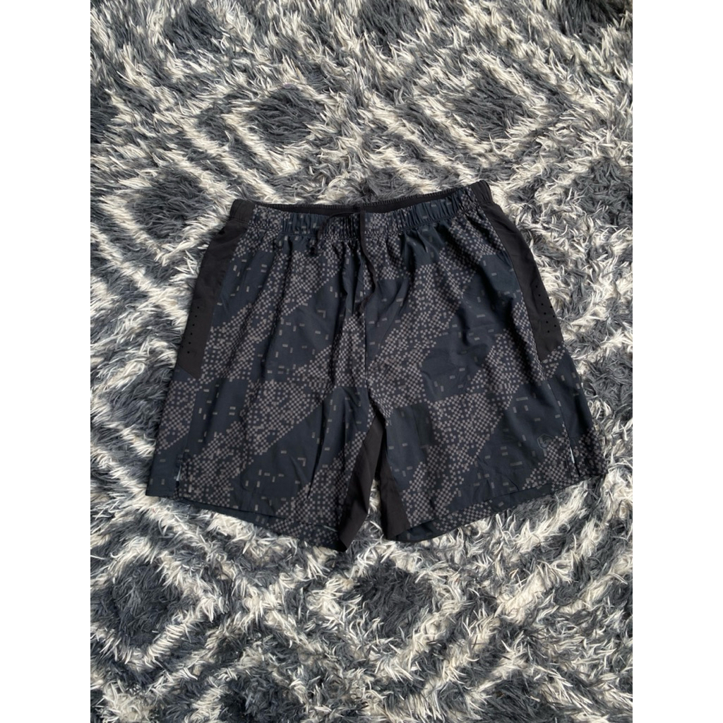 กางเกงขาสั้น Asics motion dry วิ่ง