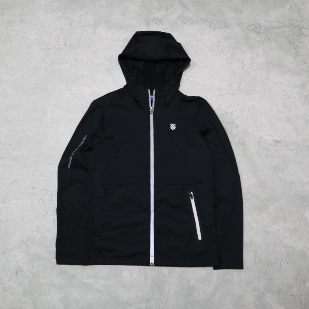 เสื้อแจ็คเก็ตกีฬาผู้หญิง KSWISS STRECH SIZE M PXL 67X52 CM LD 104 CM