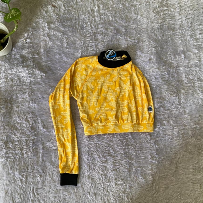 Gsports GB09 เสื้อยิมแขนสั้นครึ่งตัว