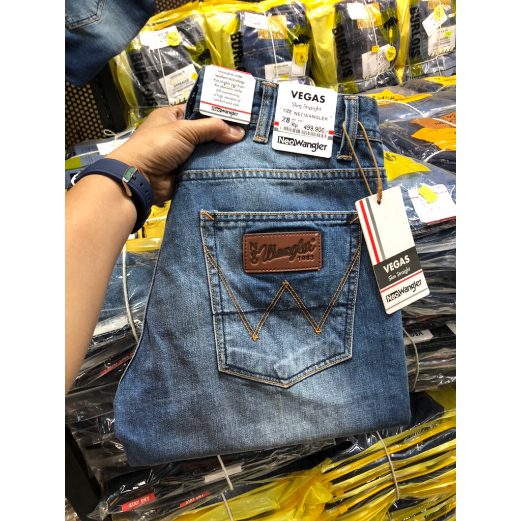 Neo Wangler Jeans Premium Regular Model - กางเกงยีนส์ผู้ชายธรรมดาคุณภาพสูง