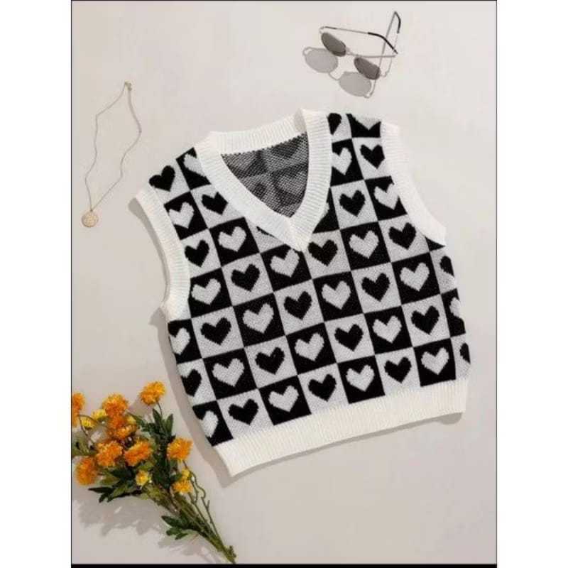 LOVE KNITTED VEST / ผู้หญิง KNITTED VEST / LOVE KNITTED VEST / เสื้อผ้าผู้หญิง