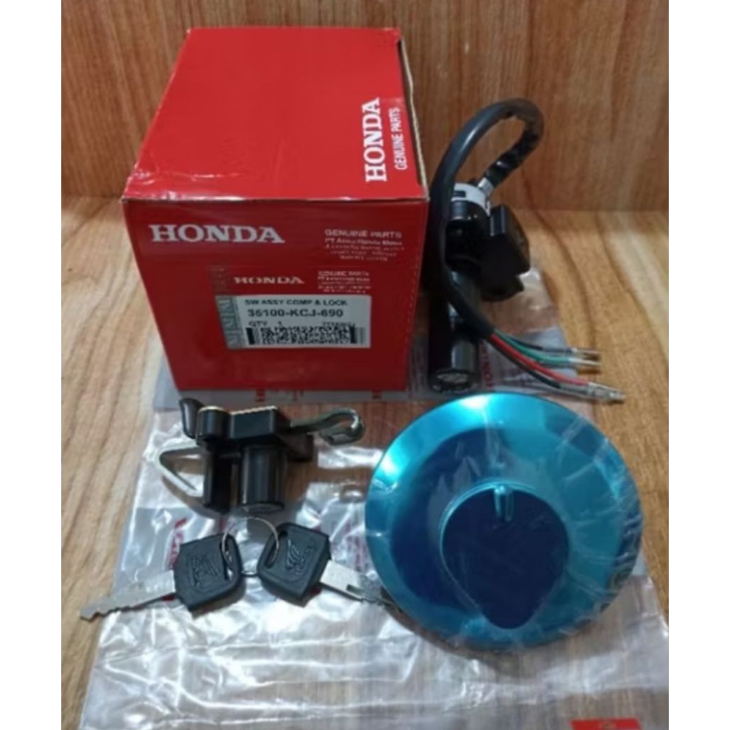 TIGER OLD TIGER 2000 CONTACT KEY PLUS ORIGINAL KJ TANK CAP