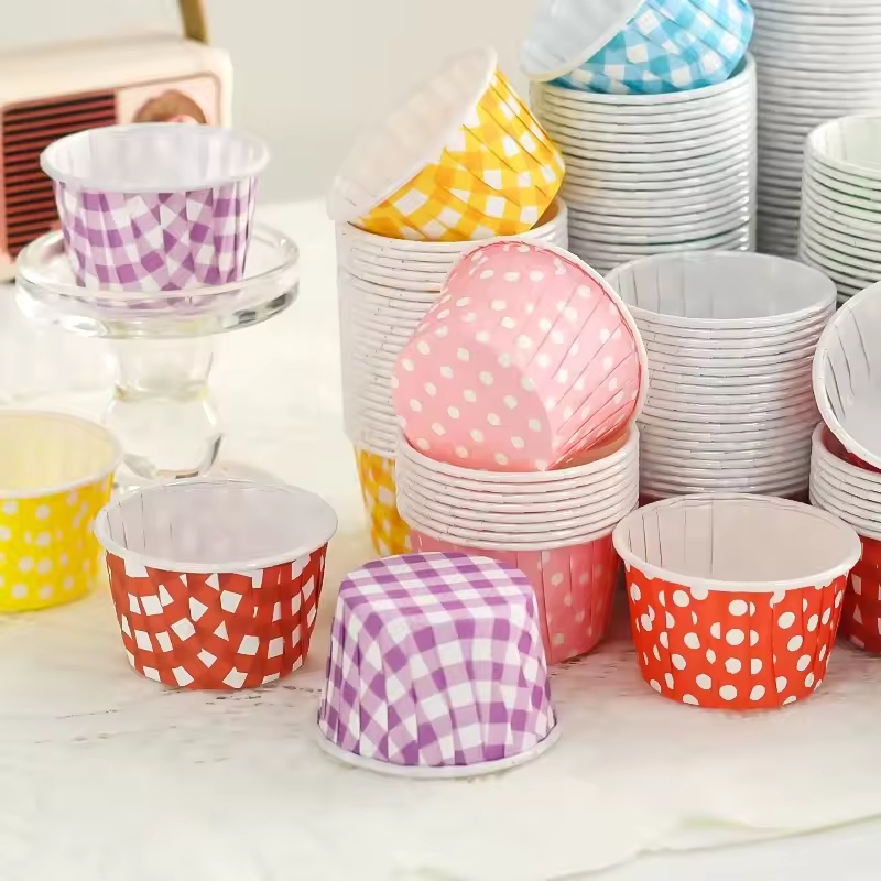 UNIQS MUFFIN PAPER BAKING CUP CASE LIST ถ้วยไม่ติดกระดาษ GOLD METALIC MINI SIZE
