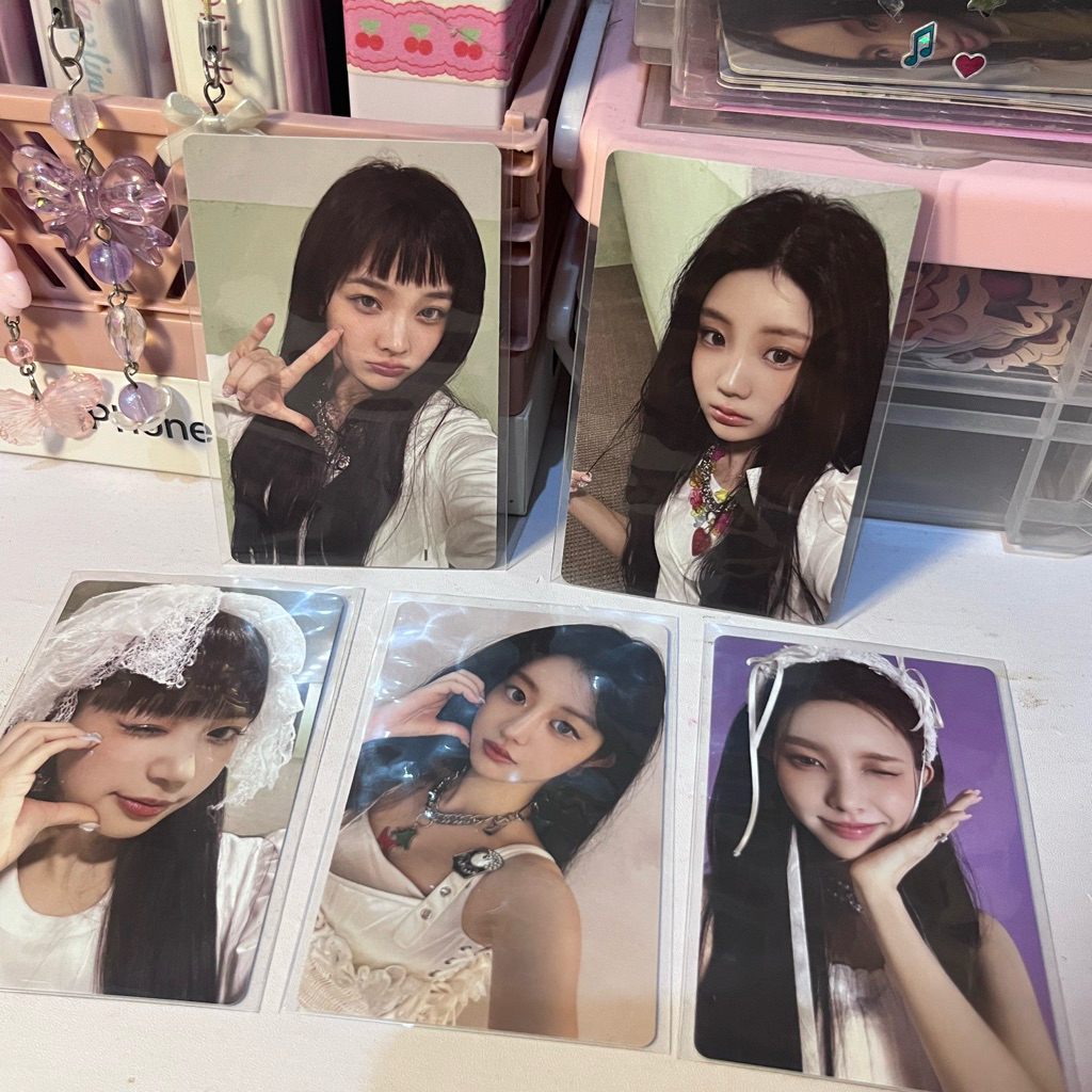 Photocard girl group illit yunah minju wnowhee moka iroha