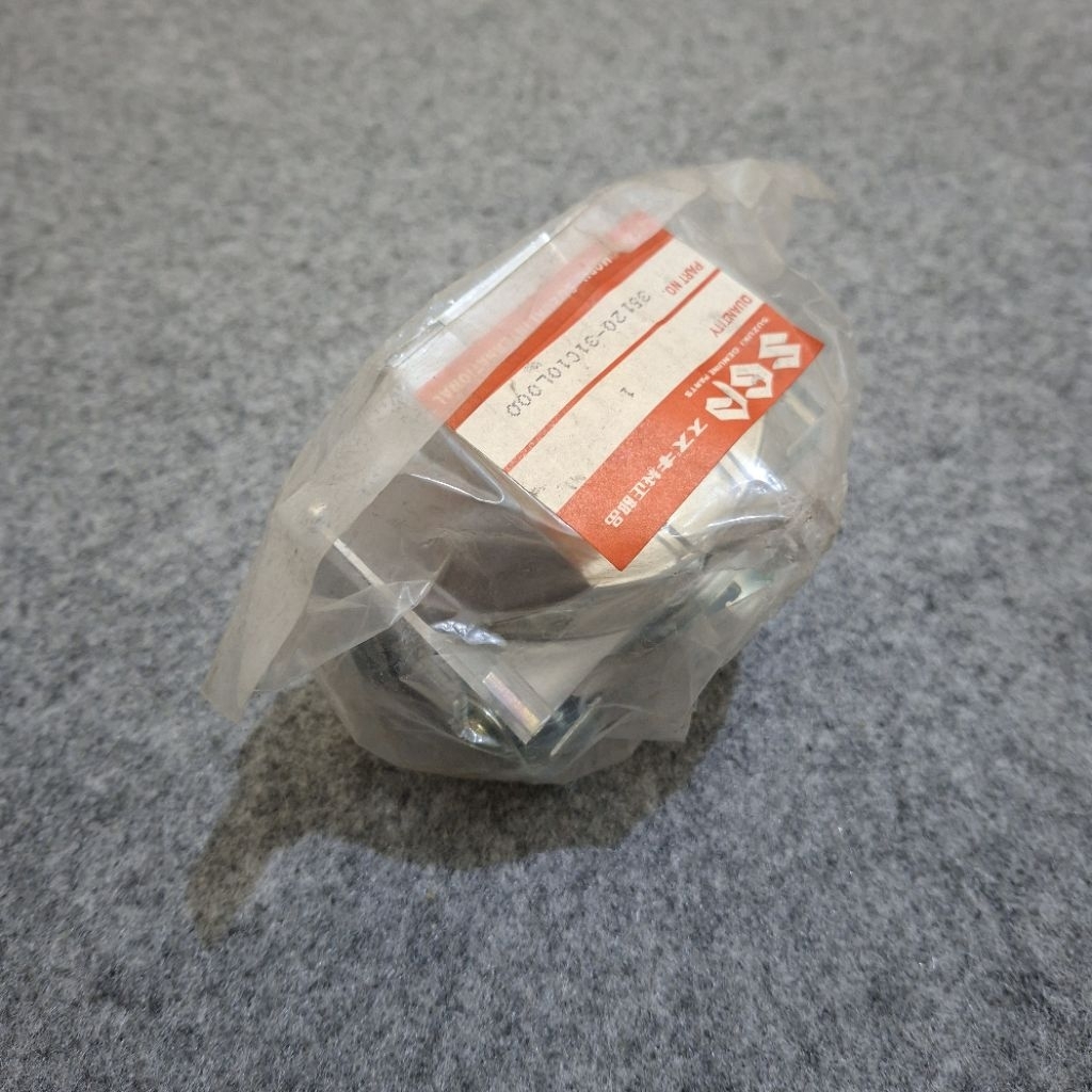 Original RC110 Suzuki RC110 RC 110 CRYSTAL CRYSTAL CRYSTAL ไฟหน้า Reflector 35120-31C10L000