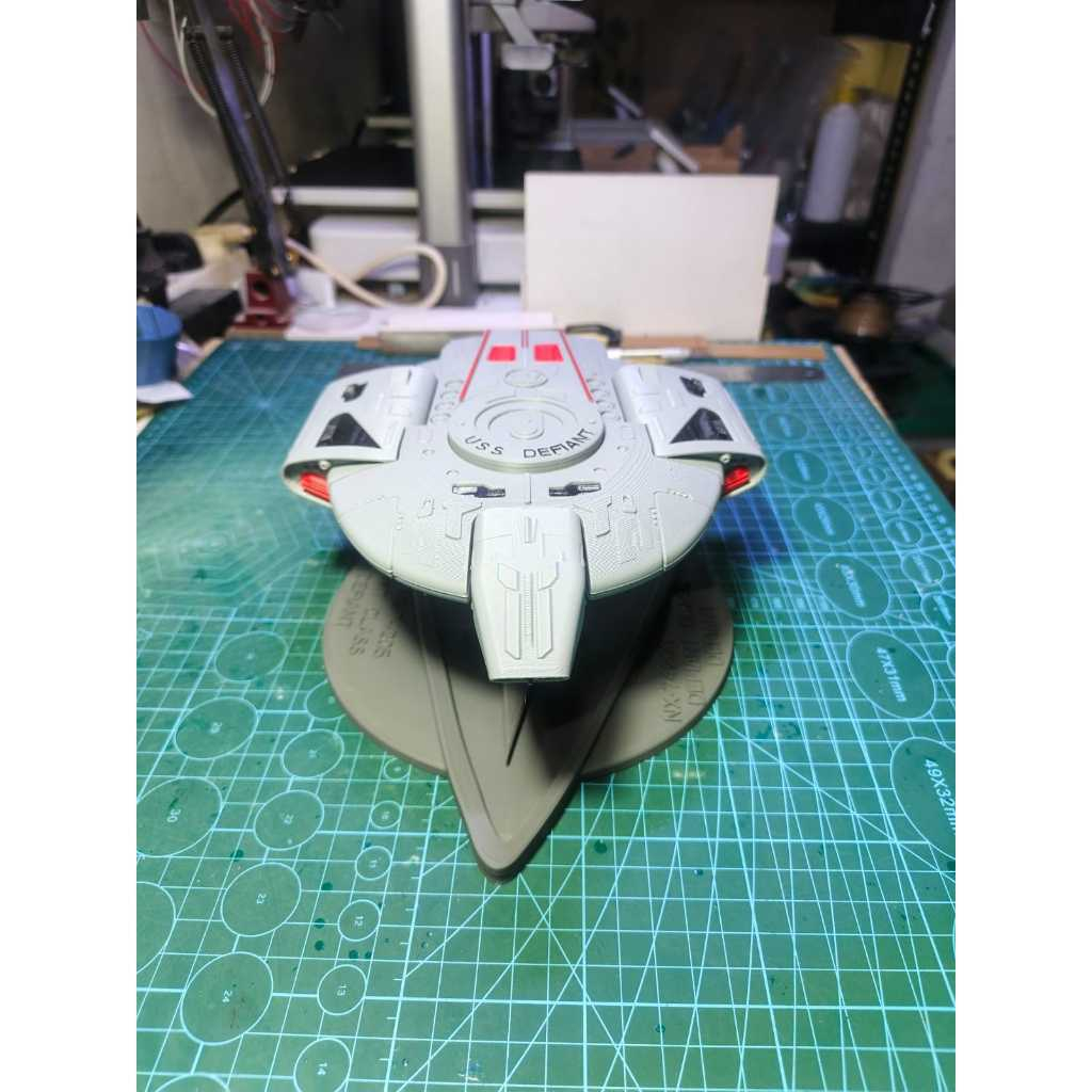 3D พิมพ์งานอดิเรกของเล่น Star track เรือ USS Enterprise USS Defiant Class