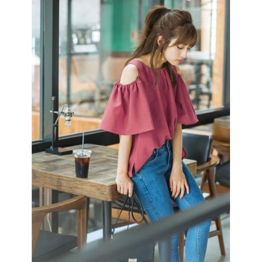 ❤️GRL เสื้อปาดไหล่❤️