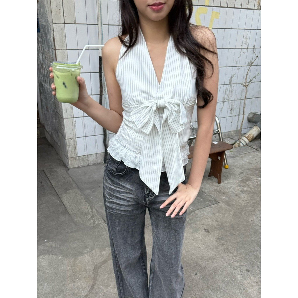 เสื้อคล้องคอ Ophelia Bow Stripe