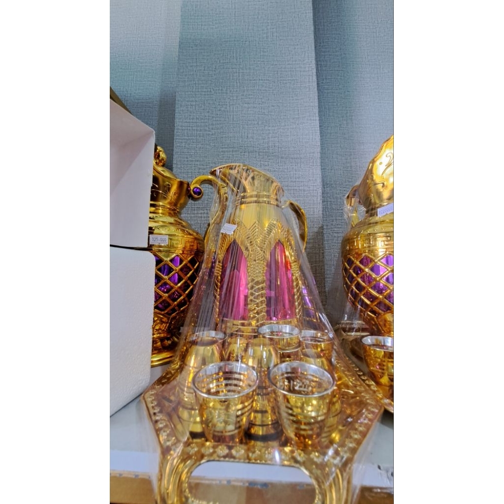 TERMOS 2L GOLD ARABIC THERMOS SET