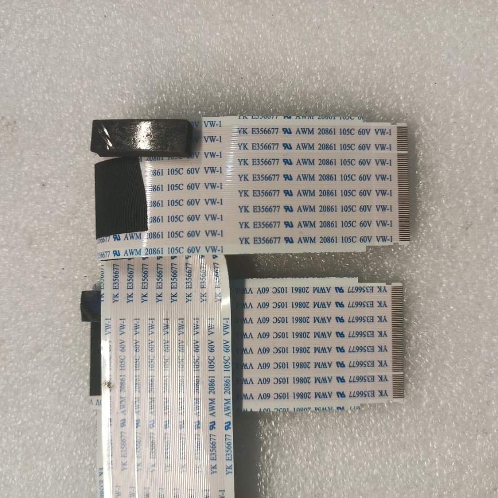 สายยืดหยุ่น TCL TV 43P755 ต้นฉบับ TCL