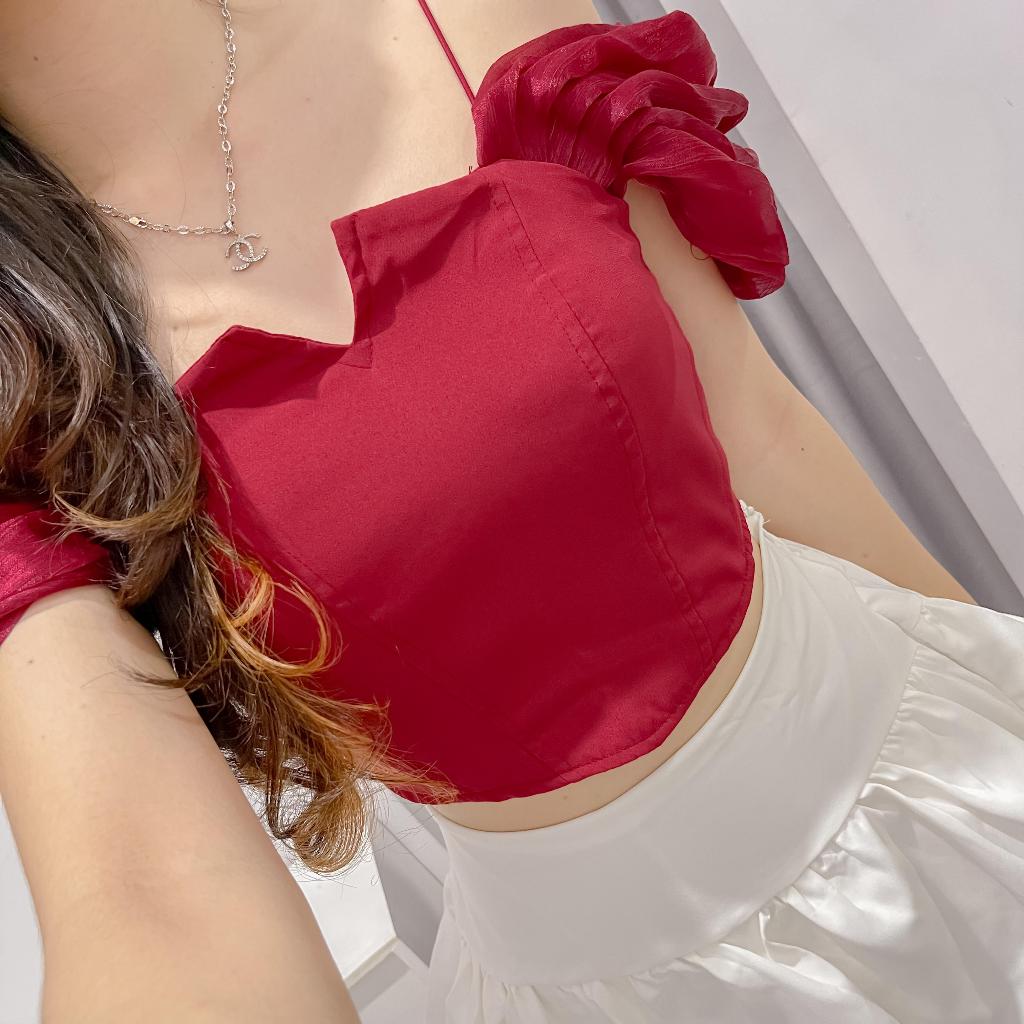 INSUN - เสื้อครอป VEYLA | เสื้อครอปเปิดไหล่พัฟสําหรับผู้หญิง