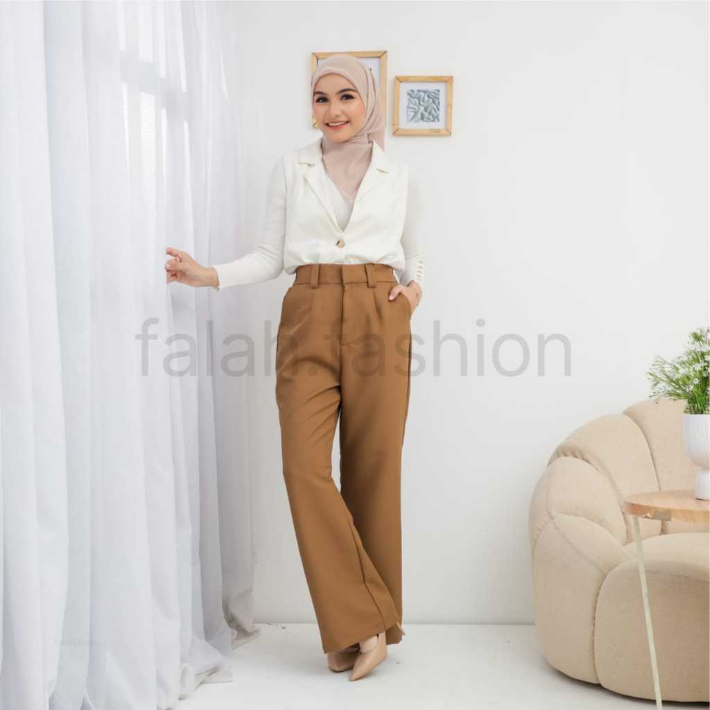 Gigi Cutbray Highwaist Pants / กางเกง Cutbray Flare สําหรับผู้หญิง