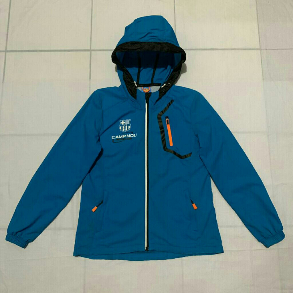 ผลิตภัณฑ์อย่างเป็นทางการเสื้อแจ็คเก็ต CHILDREN ของ BARCELONA FC