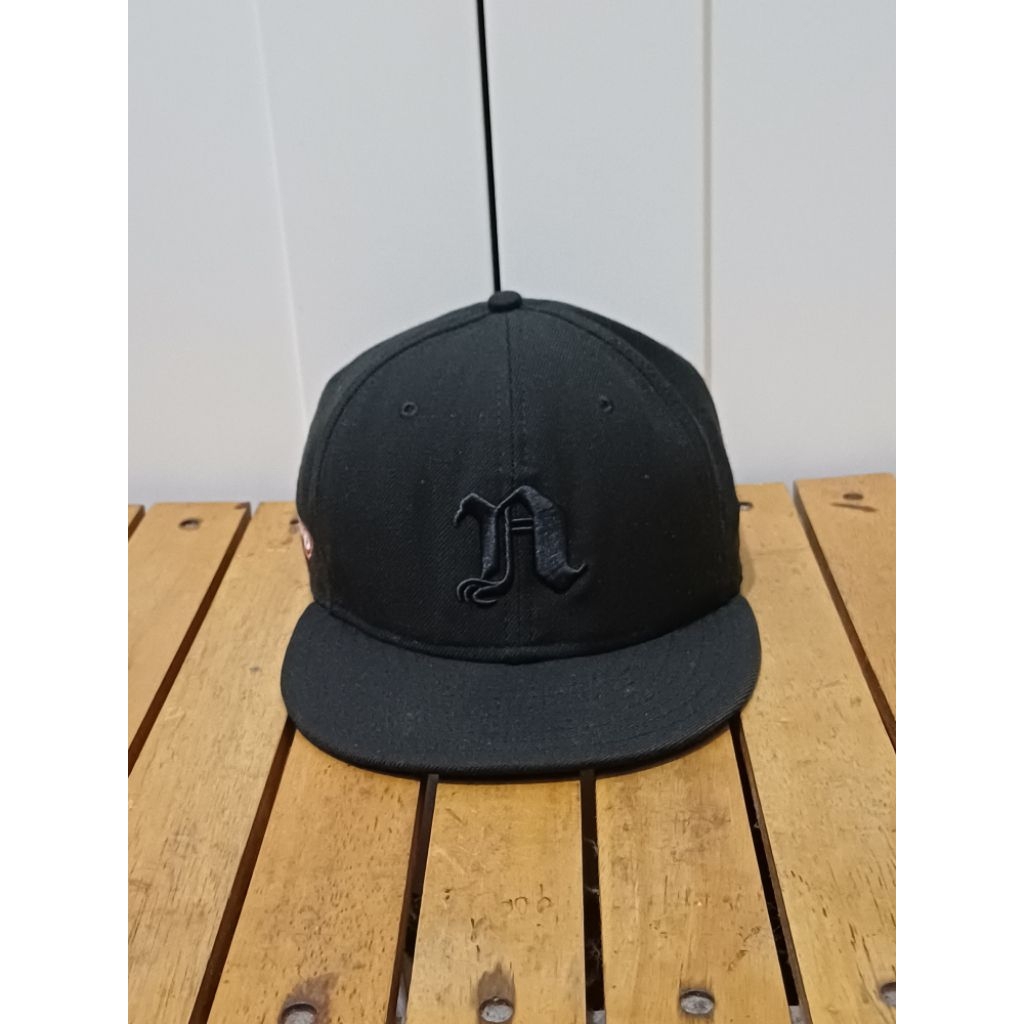 หมวก new era 59FIFTY NITRAIT มือสอง