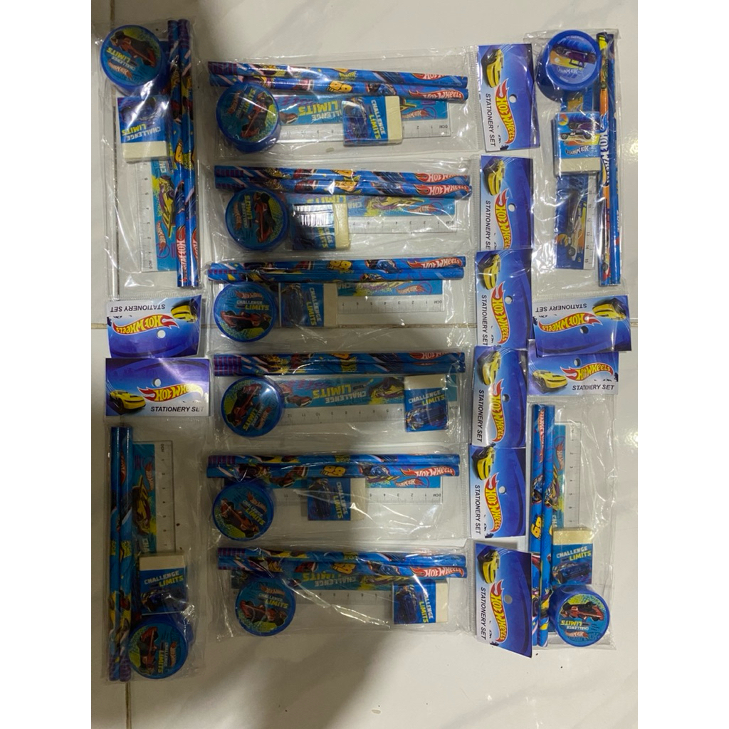 Hot Wheels ชุดเครื่องเขียน Hot Wheels ดินสอ Hot Wheels ไม้บรรทัด Hot Wheels Eraser Hot Wheels Sharpe