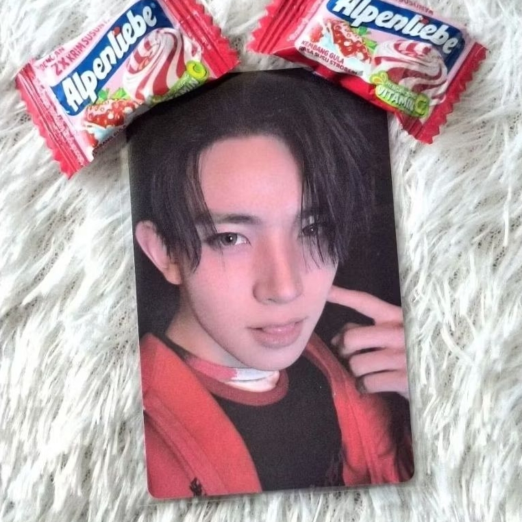 Photocard pc poca ehypen อย่างเป็นทางการ heesung evan benefit kakaotalk pub lucky draw ld อัลบั้มปรา