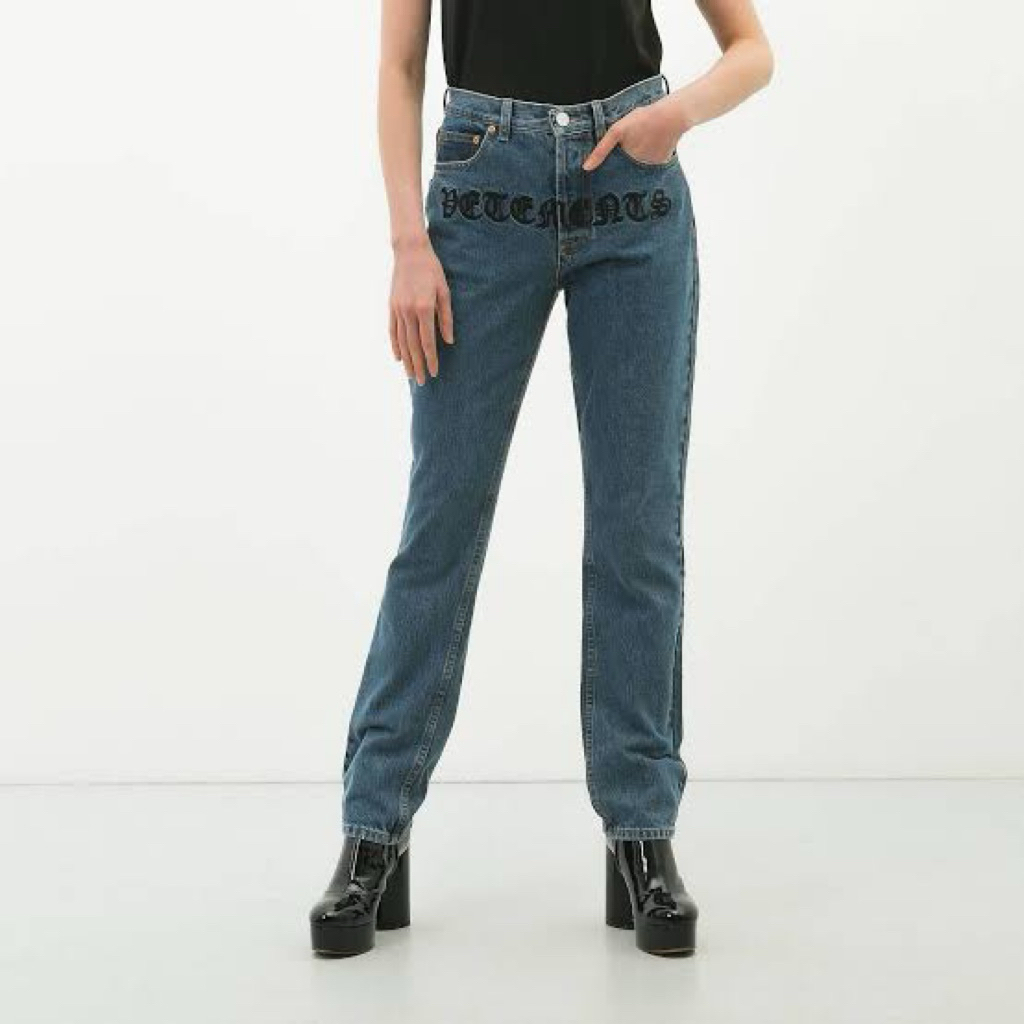 Vetements เซิร์ฟเวอร์ iconocalastic ภาพ ss20