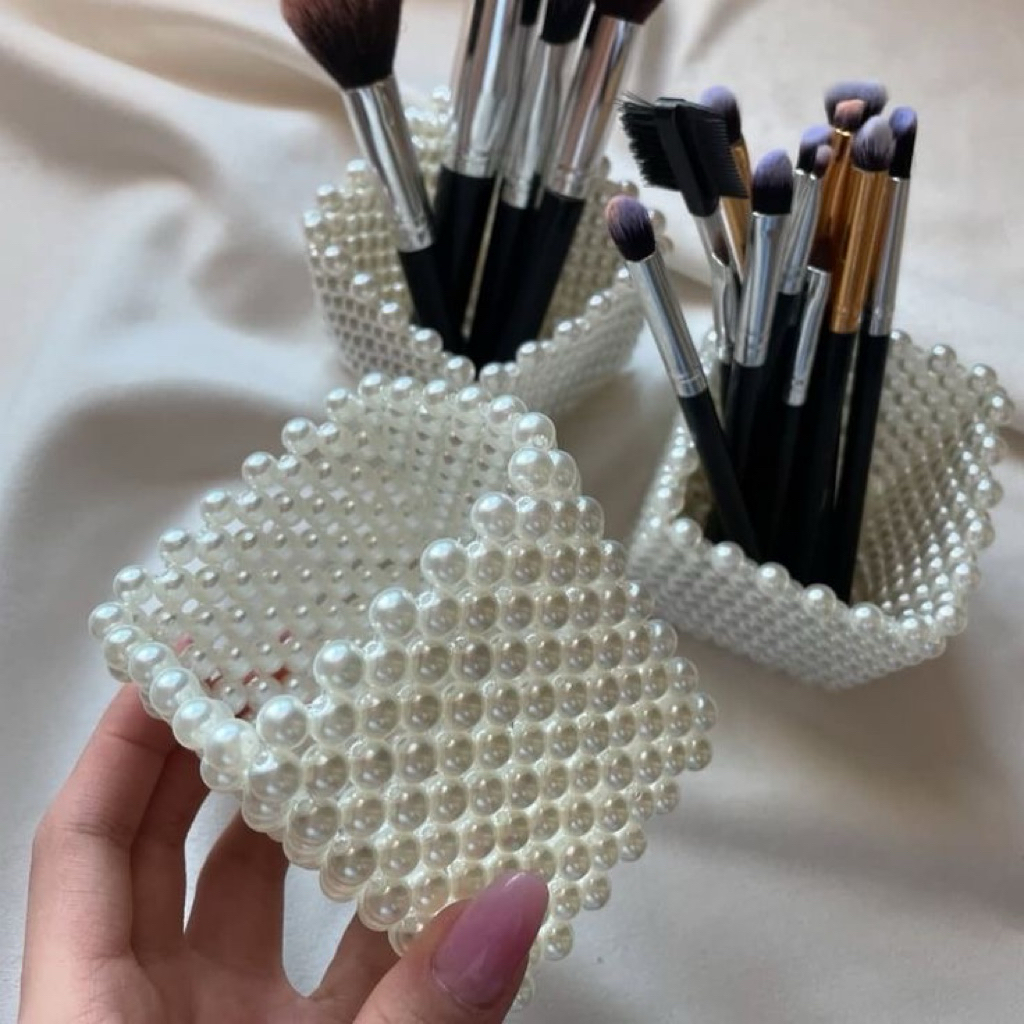 PEARL MAKEUP BRUSH BOX / BRUSH HOLDER / PEARL MAKEUP HOLDER