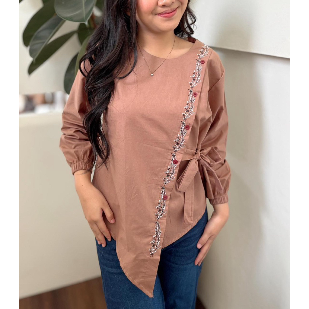 AMELIA BLOUSE*******