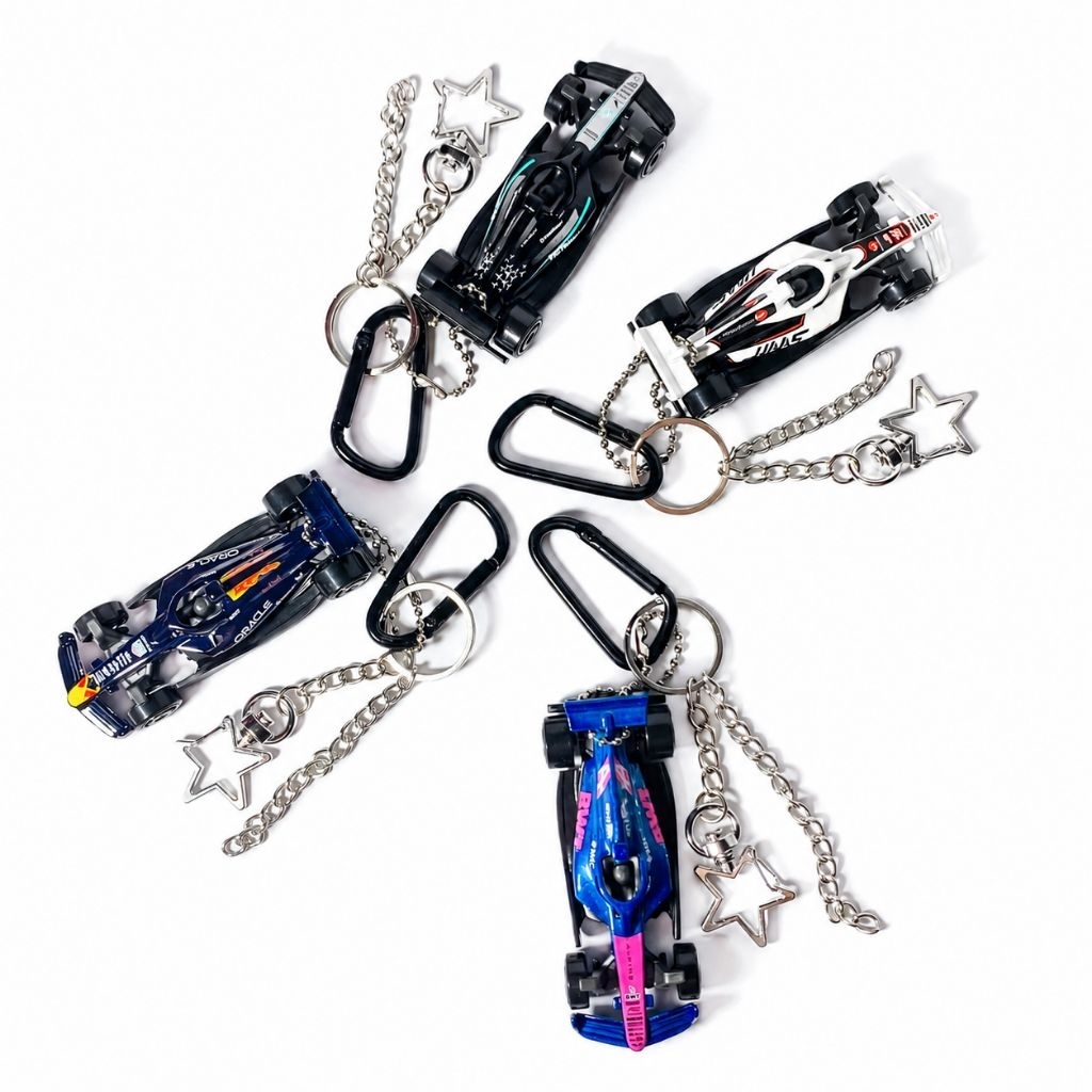 GANTUNGAN Hotwheels Formula One F1 พวงกุญแจและกระเป๋า Charm พวงกุญแจน่ารัก